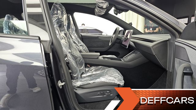 Tesla MODEL Y L Long Range AWD купить на сайте DeffCars