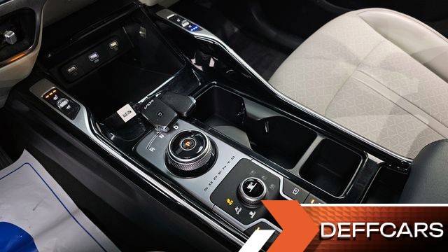 Kia SORENTO HEV 1.6 4WD Prestige купить на сайте DeffCars