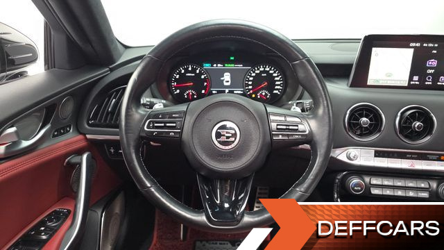 Kia STINGER 2.0 Turbo AWD Platinum купить на сайте DeffCars