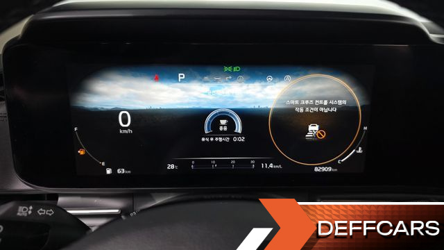 Kia CARNIVAL 9-Seater Signature купить на сайте DeffCars