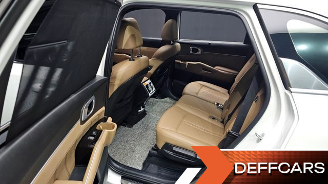 Kia SORENTO HEV 1.6 2WD Signature купить на сайте DeffCars