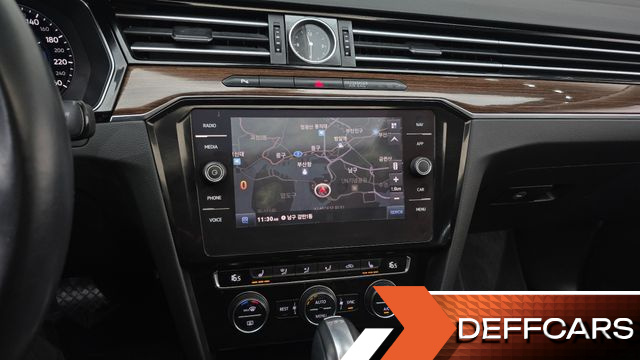 Volkswagen PASSAT 2.0 TDI Premium купить на сайте DeffCars