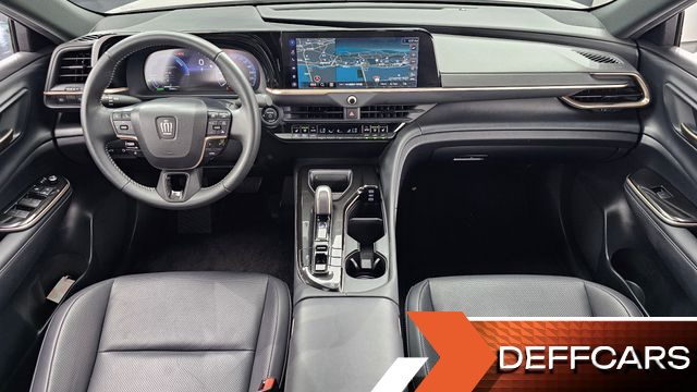 Toyota CROWN 2.5 4WD Hybrid купить на сайте DeffCars