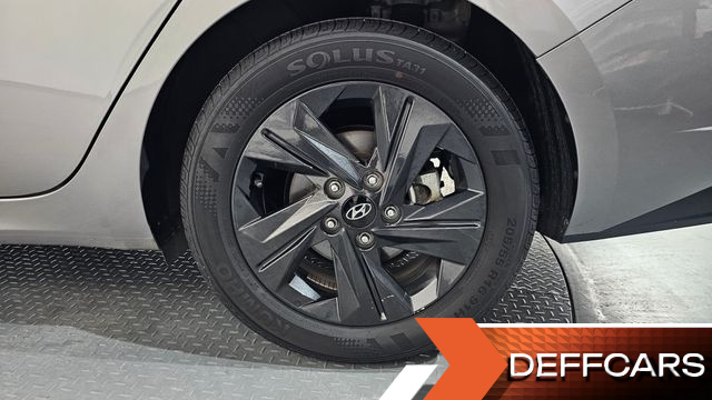 Hyundai AVANTE Inspiration купить на сайте DeffCars