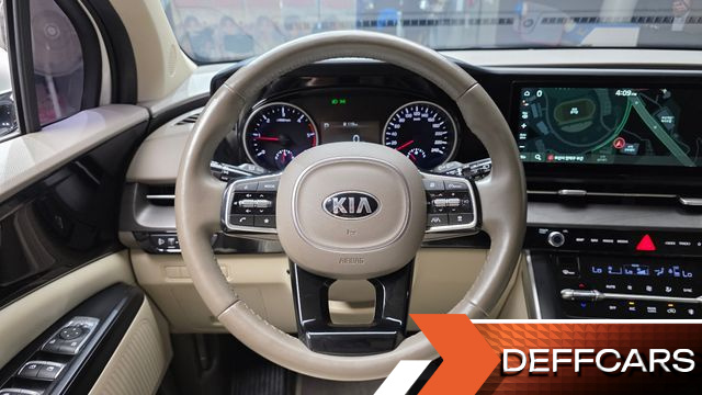 Kia CARNIVAL 9-Seater Prestige купить на сайте DeffCars