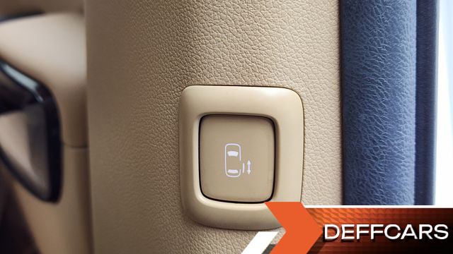 Kia CARNIVAL 9-Seater Noblesse Special купить на сайте DeffCars