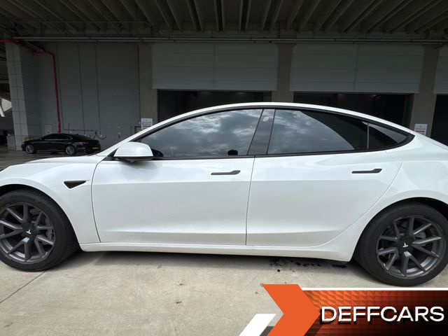Tesla MODEL 3 Long Range AWD купить на сайте DeffCars