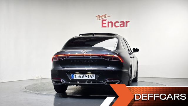 Hyundai GRANDEUR 2.5 Premium Choice купить на сайте DeffCars