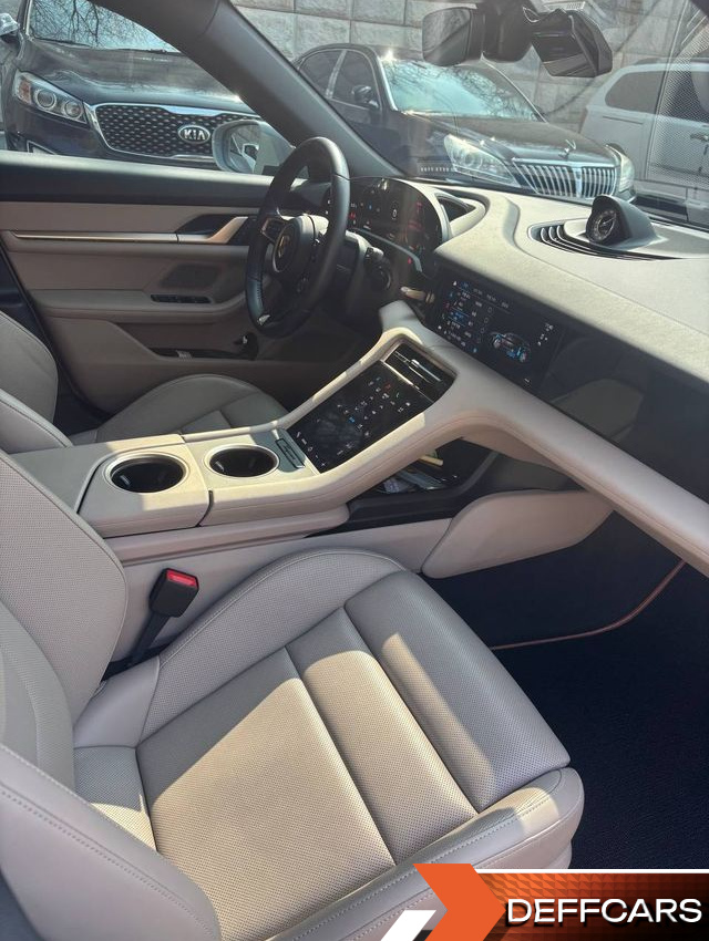 Porsche TAYCAN 4 Cross Turismo купить на сайте DeffCars