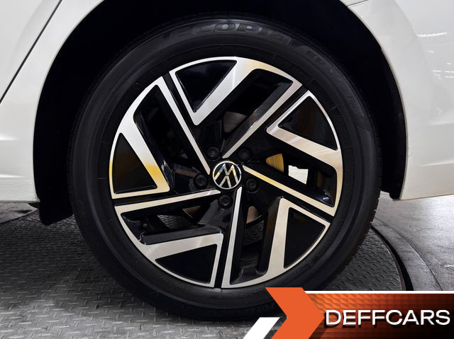 Volkswagen JETTA 1.5 TSI Prestige купить на сайте DeffCars