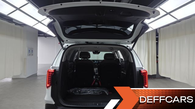 Kia CARNIVAL 7-Seater Signature купить на сайте DeffCars
