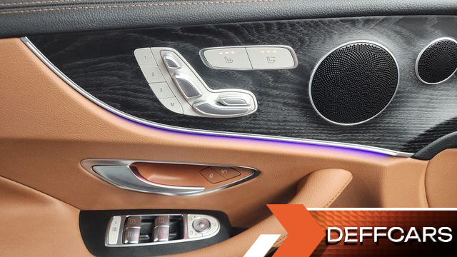 Mercedes E-CLASS E220d Cabriolet купить на сайте DeffCars