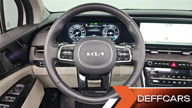 Kia CARNIVAL 7-Seater Signature купить на сайте DeffCars