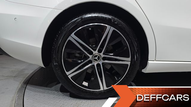 Mercedes A-CLASS A220 Sedan купить на сайте DeffCars
