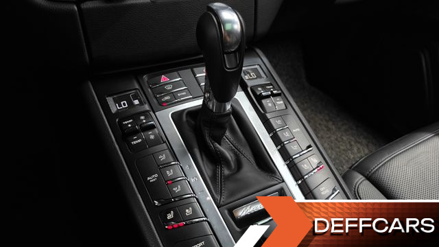 Porsche MACAN 3.0 S Diesel 95B купить на сайте DeffCars