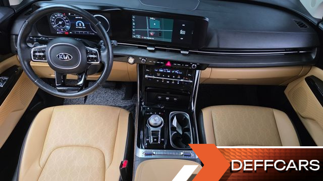 Kia CARNIVAL 9-Seater Noblesse купить на сайте DeffCars