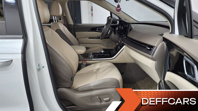 Kia CARNIVAL 9-Seater Noblesse купить на сайте DeffCars
