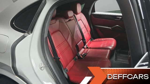 Porsche CAYENNE 3.0 E-Hybrid Coupe купить на сайте DeffCars