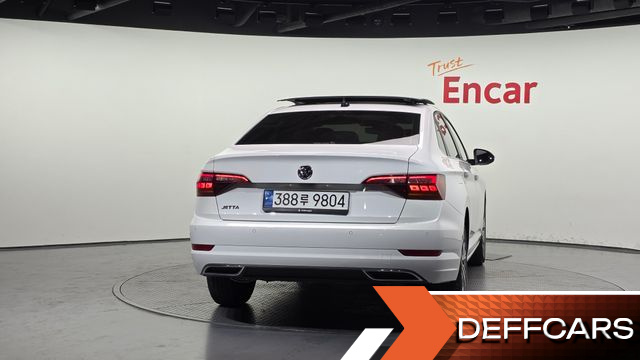 Volkswagen JETTA 1.4 TSI Prestige купить на сайте DeffCars