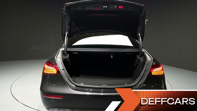 Mercedes E-CLASS E250 Exclusive купить на сайте DeffCars