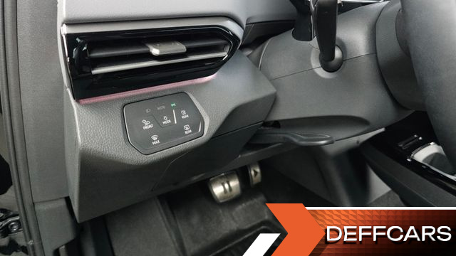 Volkswagen ID.5 Pro купить на сайте DeffCars