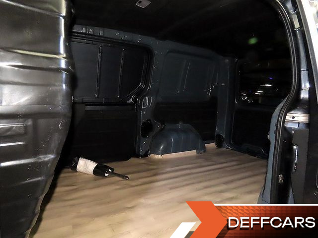 Hyundai STARIA Cargo 3-Seater Modern купить на сайте DeffCars