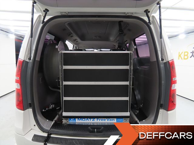 Hyundai STAREX Wheel Chair lift купить на сайте DeffCars