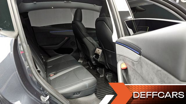 Tesla MODEL Y Long Range AWD купить на сайте DeffCars