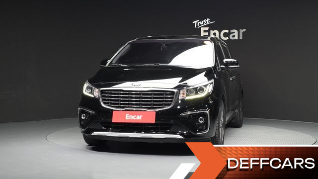 Kia CARNIVAL 9-Seater Luxury купить на сайте DeffCars