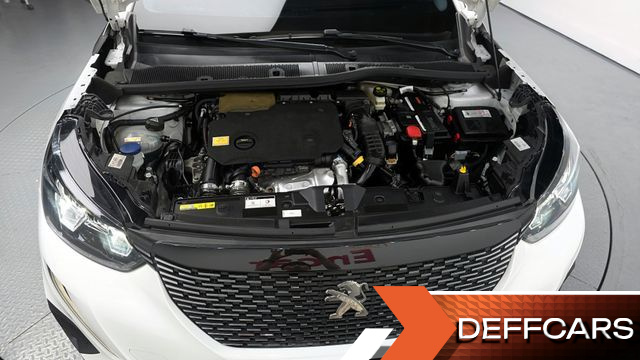 Peugeot 2008 1.5 BlueHDi Allure купить на сайте DeffCars