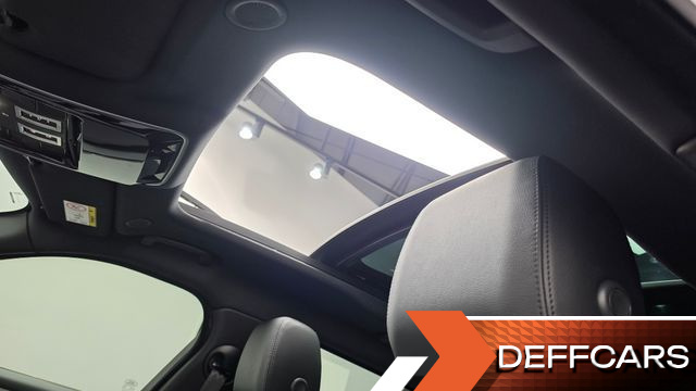 Land Rover RANGE ROVER VELAR 2.0 P250 Dynamic SE купить на сайте DeffCars