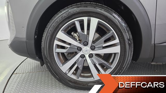 Peugeot 5008 1.2 Pure Tech Allure купить на сайте DeffCars