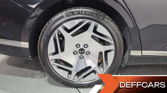 Genesis G90 Gasoline 3.5 Turbo e-S/C AWD LWB купить на сайте DeffCars