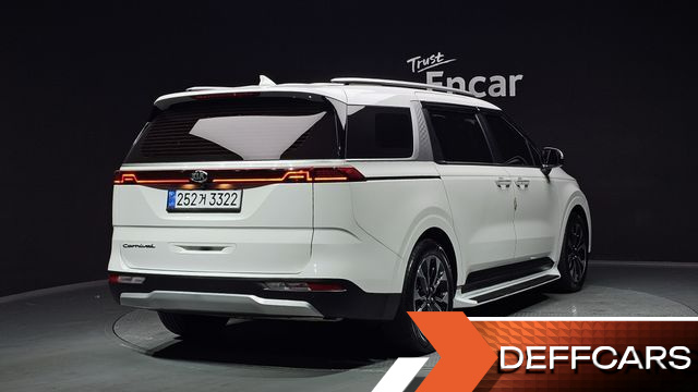 Kia CARNIVAL 9-Seater Prestige купить на сайте DeffCars