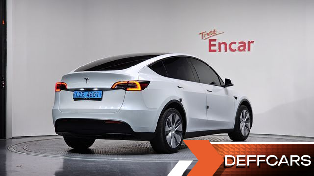 Tesla MODEL Y RWD купить на сайте DeffCars