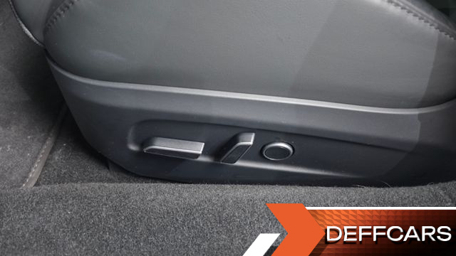 Tesla MODEL 3 Performance AWD купить на сайте DeffCars