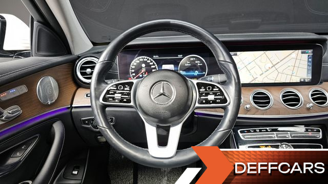 Mercedes E-CLASS E300 4MATIC Exclusive купить на сайте DeffCars