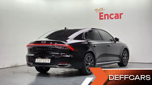 Hyundai GRANDEUR 2.5 Le Blanc купить на сайте DeffCars