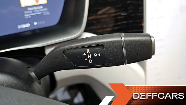 Tesla MODEL S 90D купить на сайте DeffCars