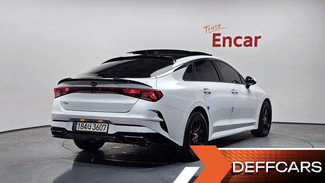 Kia K5 2.0 Prestige купить на сайте DeffCars