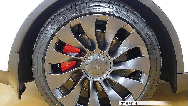 Tesla MODEL Y Performance купить на сайте DeffCars