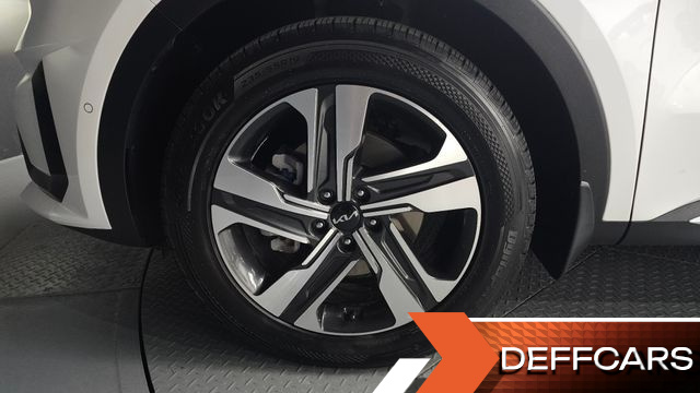 Kia SORENTO HEV 1.6 2WD Signature купить на сайте DeffCars