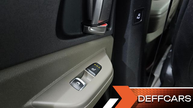 Kia CARNIVAL 9-Seater Prestige купить на сайте DeffCars