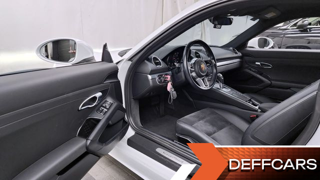 Porsche 718 2.0 купить на сайте DeffCars