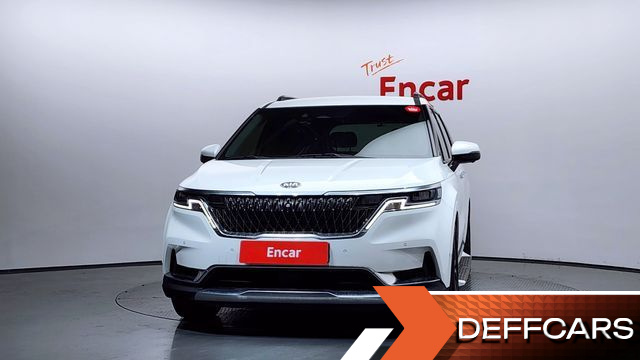 Kia CARNIVAL 7-Seater Signature купить на сайте DeffCars