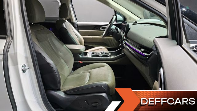 Kia CARNIVAL 9-Seater Signature купить на сайте DeffCars