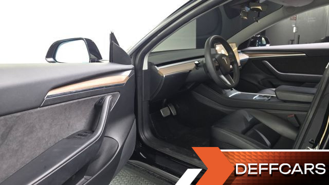 Tesla MODEL 3 Long Range AWD купить на сайте DeffCars