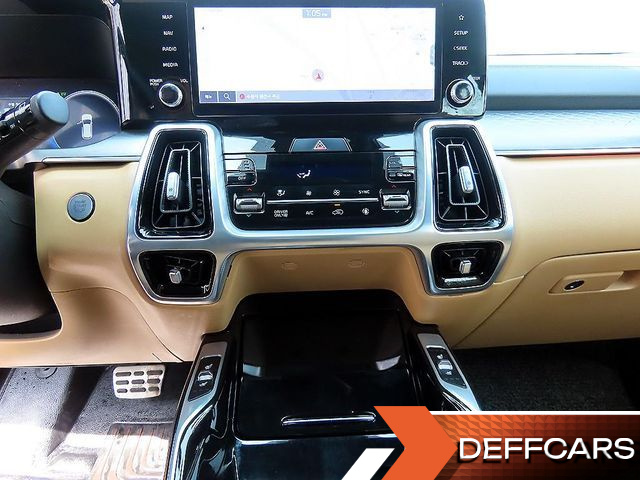 Kia SORENTO HEV 1.6 4WD Signature купить на сайте DeffCars