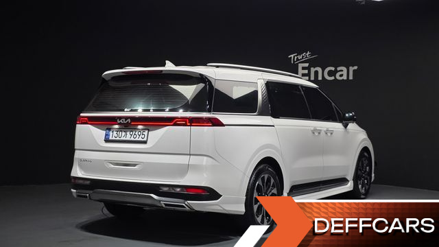 Kia CARNIVAL Gasoline 9-Seater Signature купить на сайте DeffCars