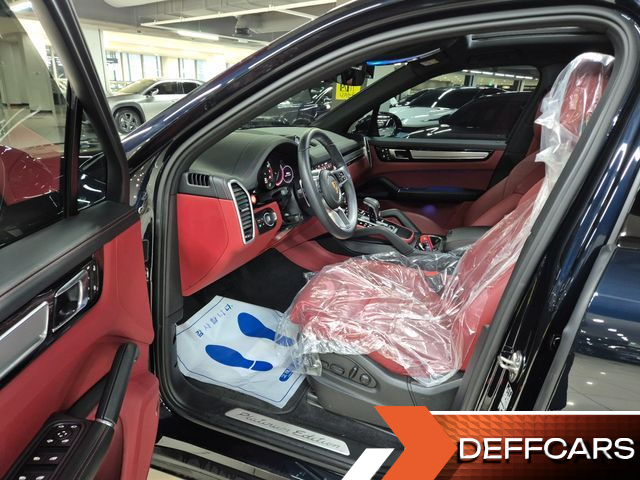 Porsche CAYENNE 3.0 E-HYBRID PLATINUM EDITION купить на сайте DeffCars
